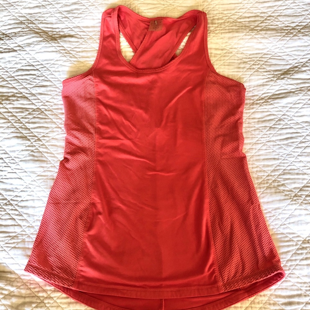 Calia by Carrie Underwood tank